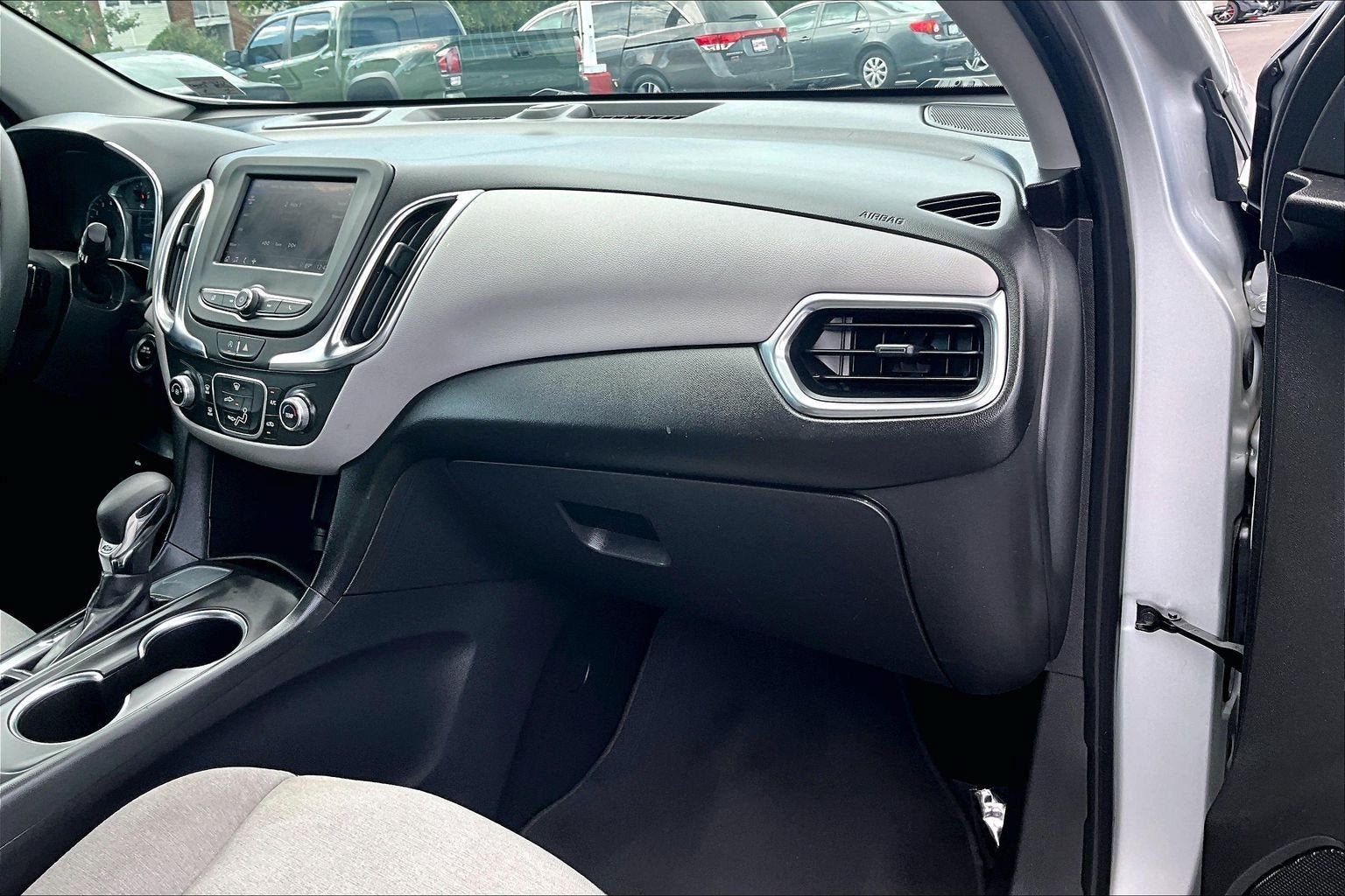 Used 2022 Chevrolet Equinox LT FWD image 15
