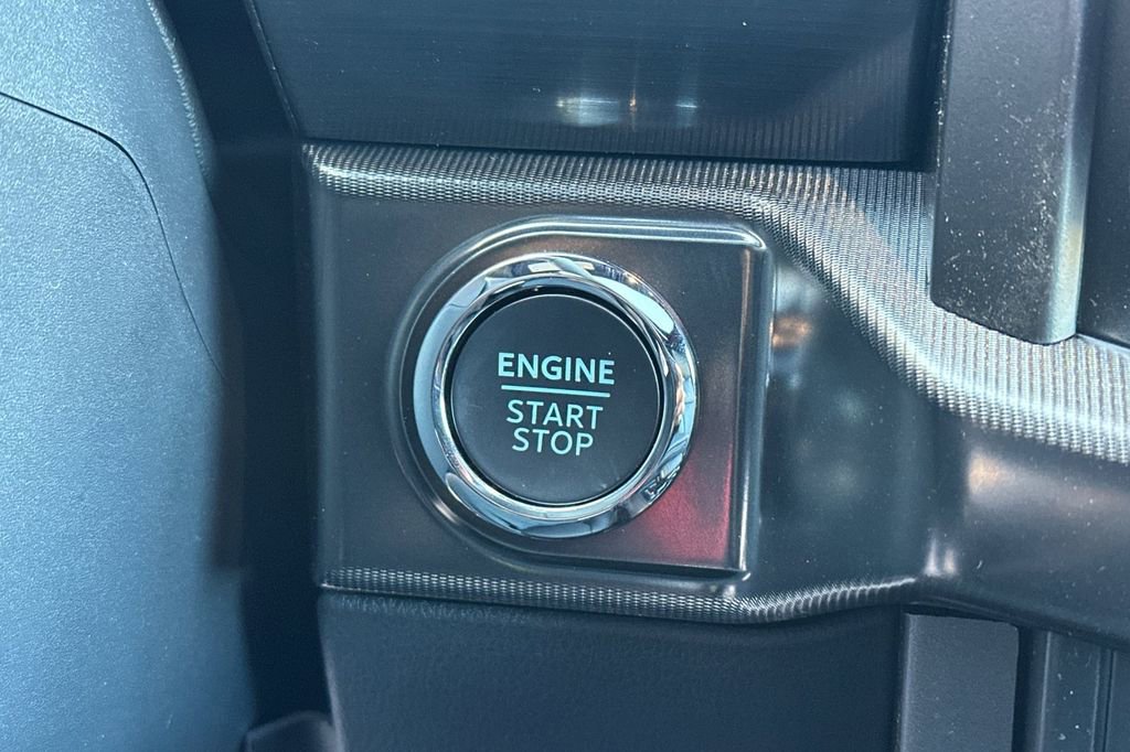 New 2026 Ford F150 Lariat w/ Equipment Group 502A High image 19