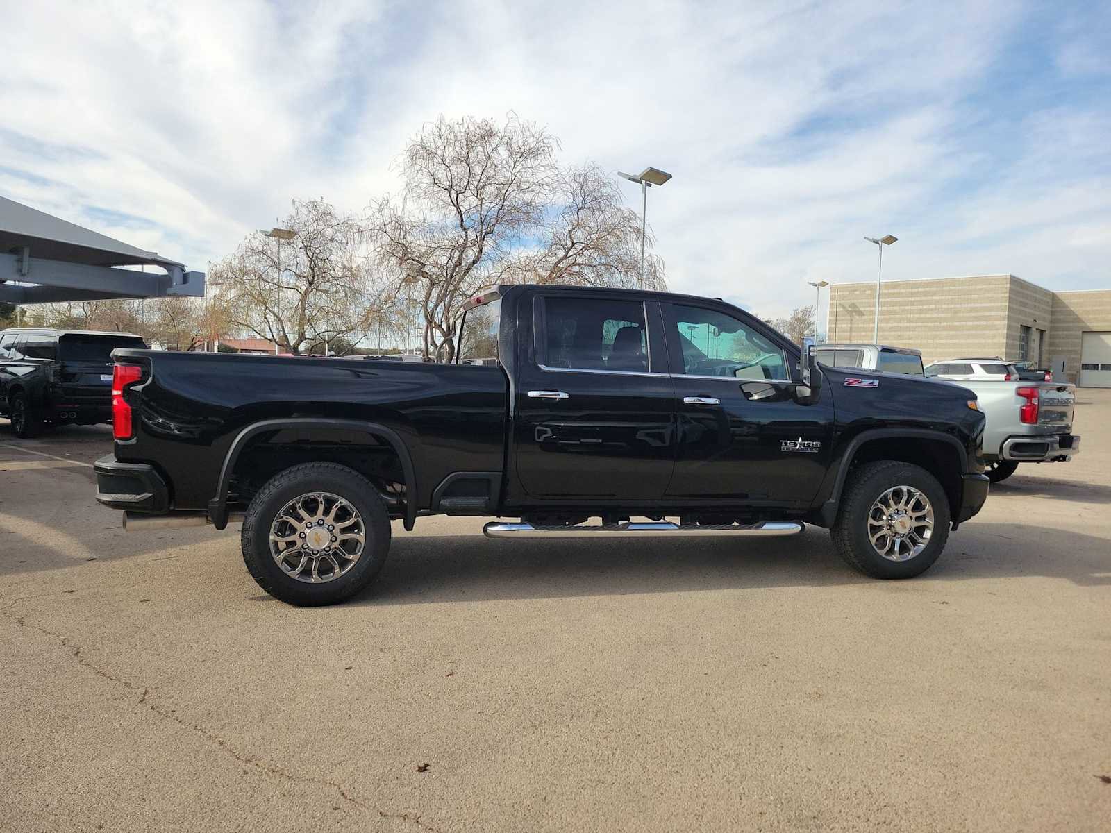 New 2026 Chevrolet Silverado 2500 LT w/ Z71 Chrome Sport Edition image 9