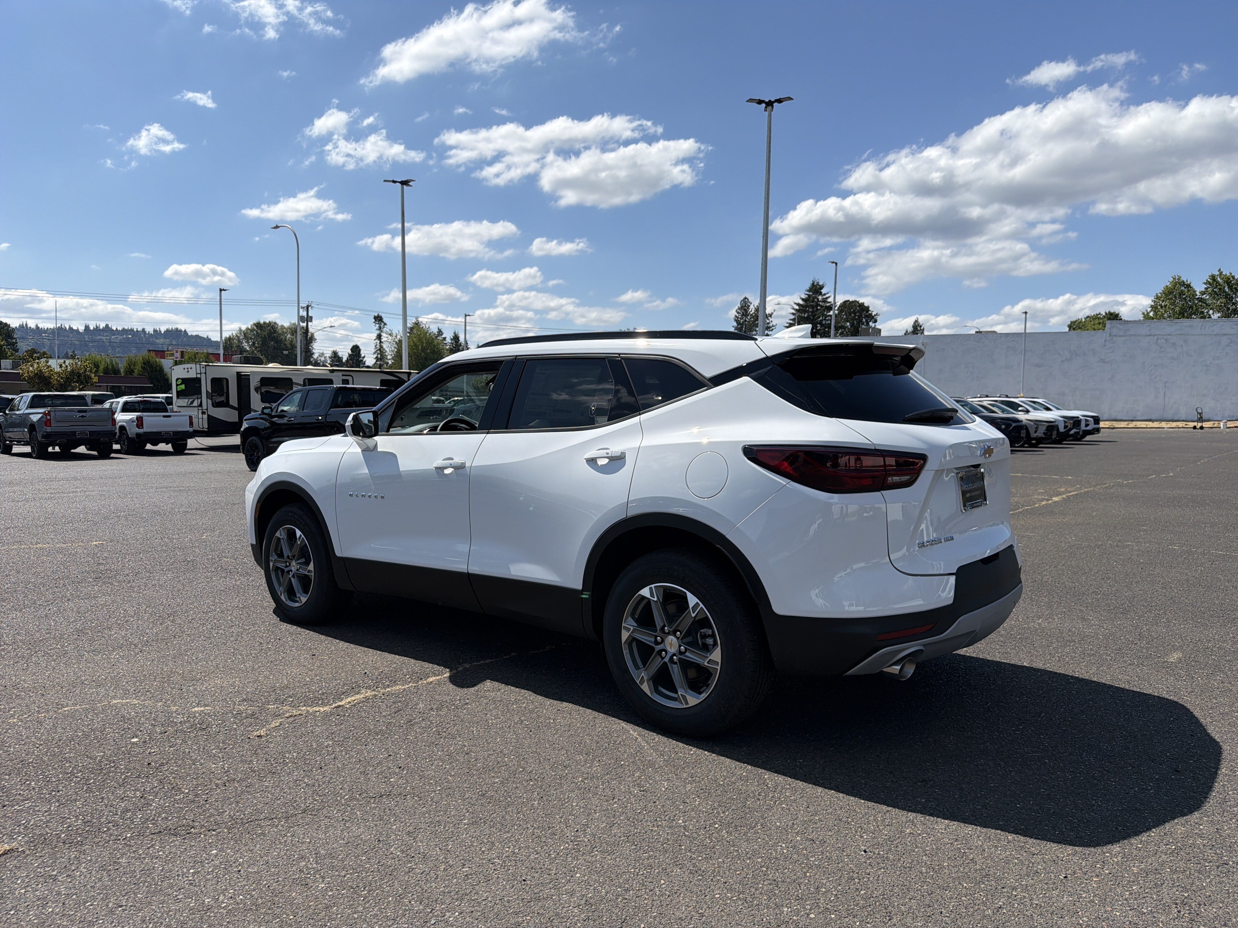 New 2026 Chevrolet Blazer LT AWD/4WD image 3