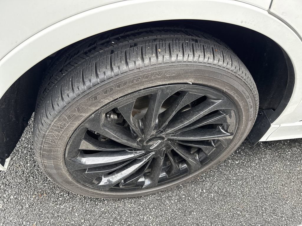 Used 2025 Lincoln Aviator Reserve w/ Equipment Group 201A image 18