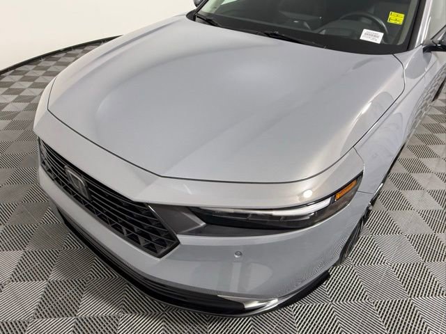 Used 2024 Honda Accord Touring image 10