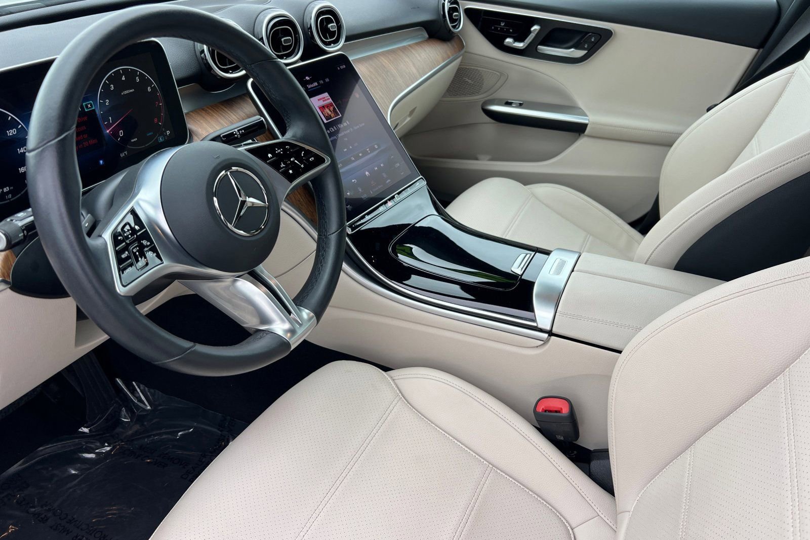 Certified 2024 Mercedes-Benz C 300 4MATIC Sedan image 14