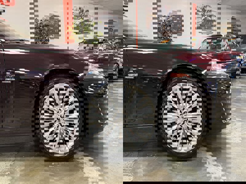 Used 2011 Jaguar XK Convertible image 9