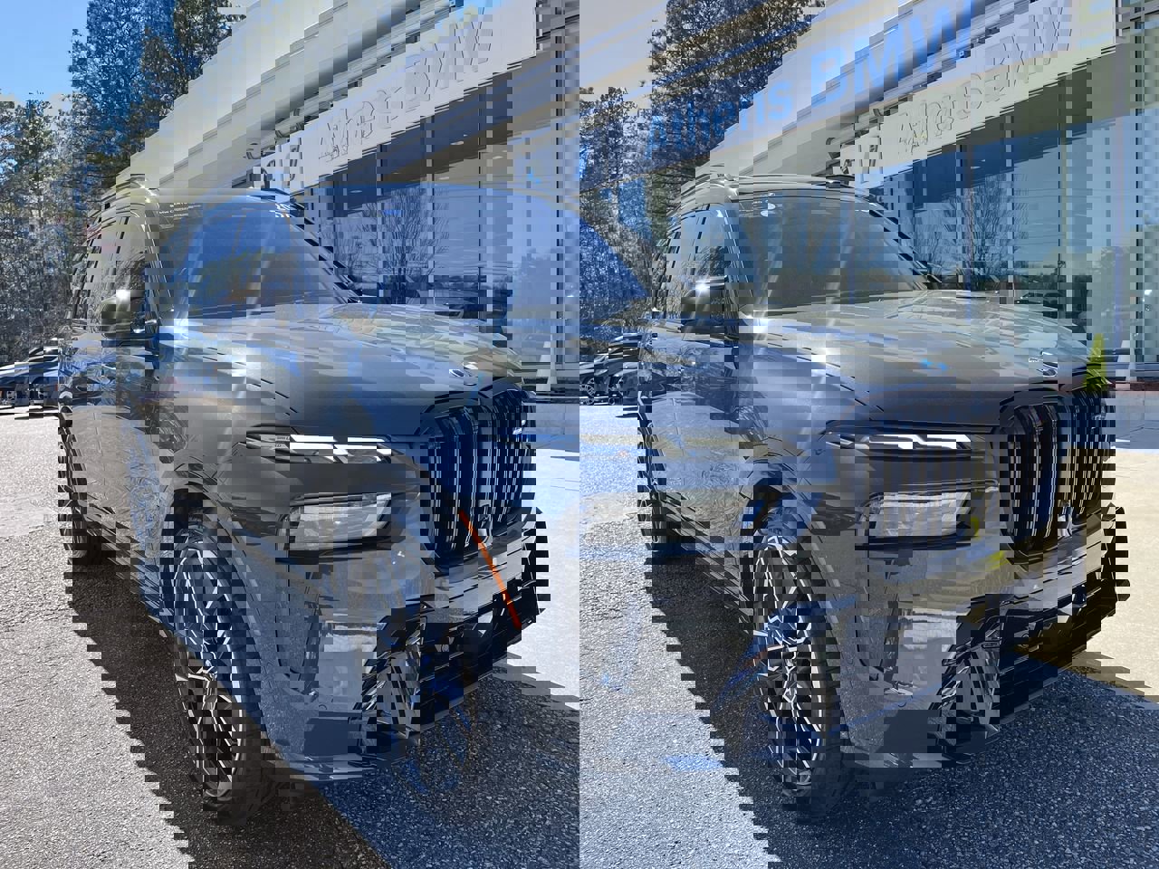 Certified 2024 BMW X7 M60i image 1
