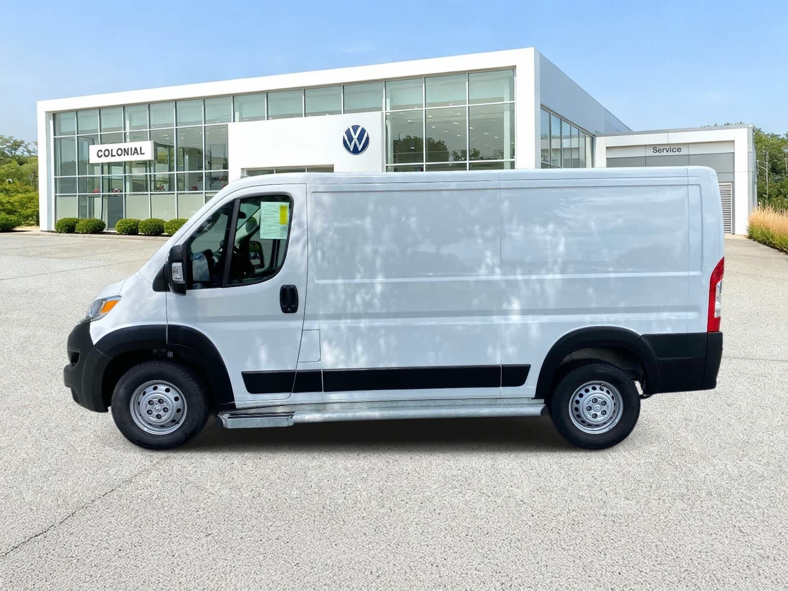 Used 2025 RAM ProMaster 2500 w/ U-Haul Equipment Group FWD image 2