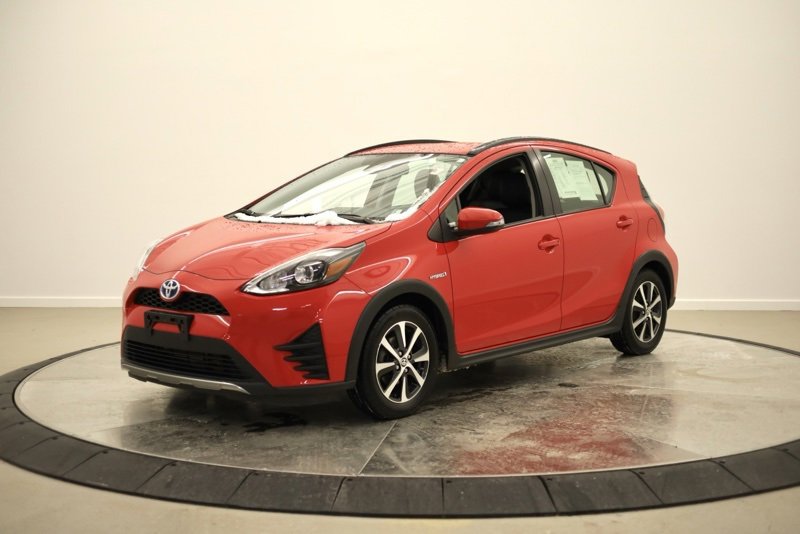 Used 2018 Toyota Prius C Two image 7
