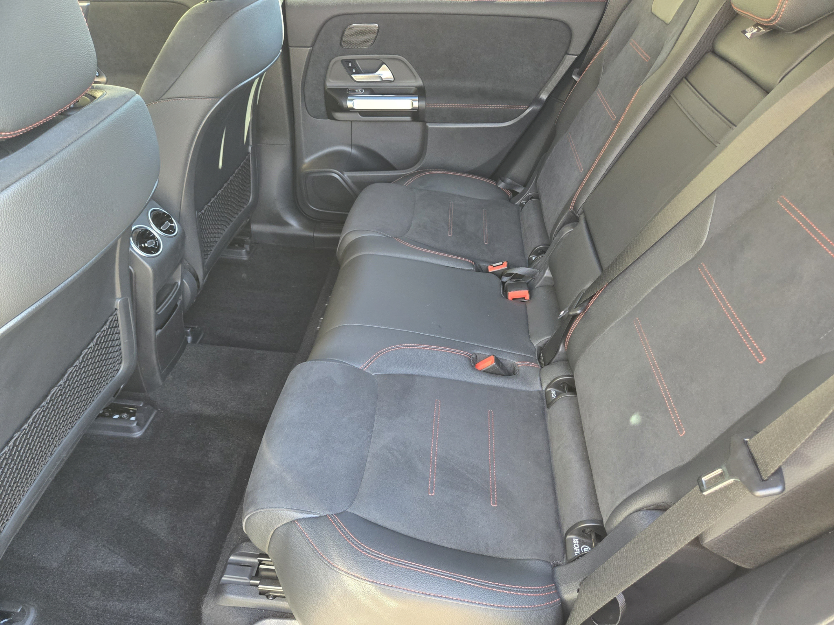 Certified 2023 Mercedes-Benz EQB 300 4MATIC image 26