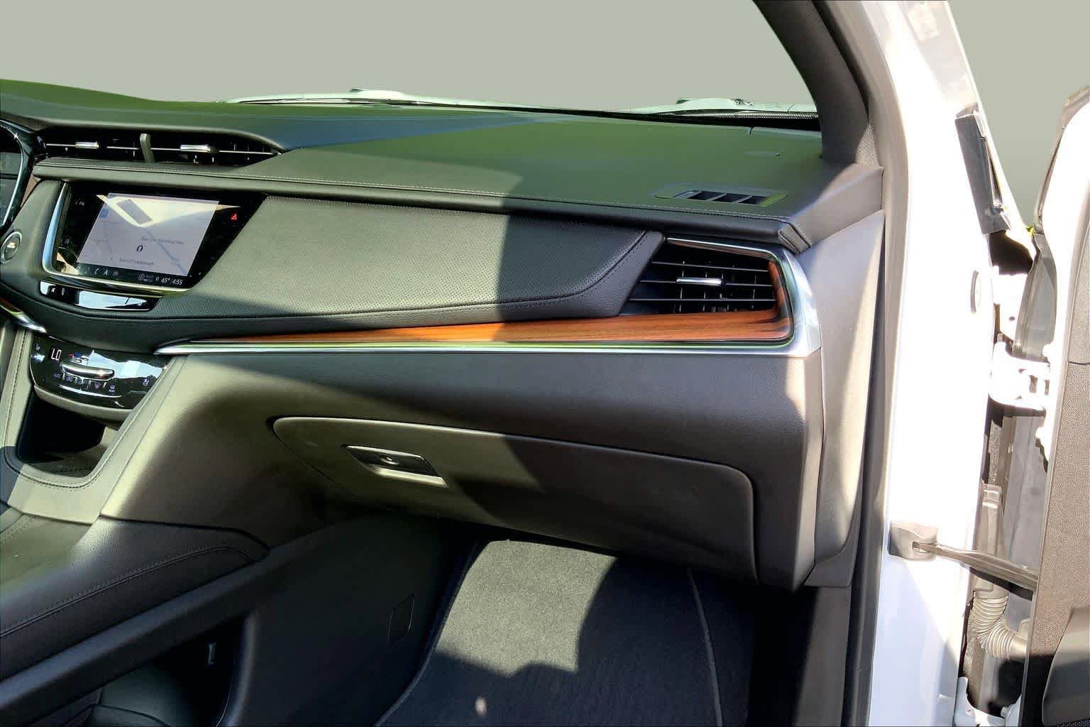 Used 2023 Cadillac XT5 Premium Luxury AWD/4WD image 19