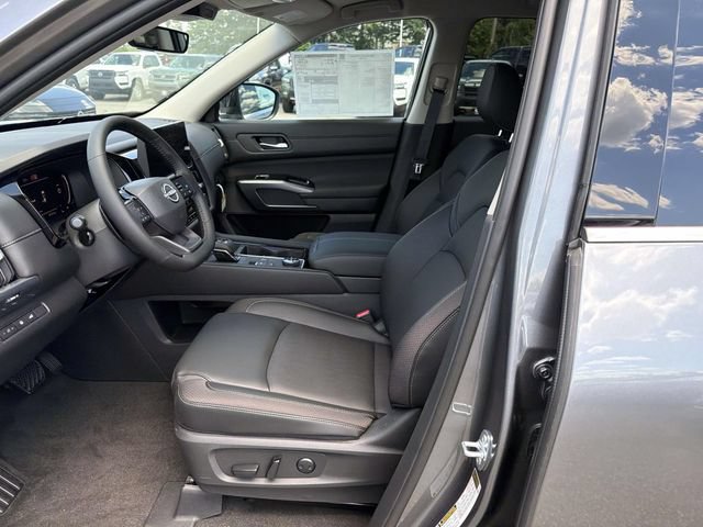 New 2026 Nissan Pathfinder SL AWD/4WD image 14