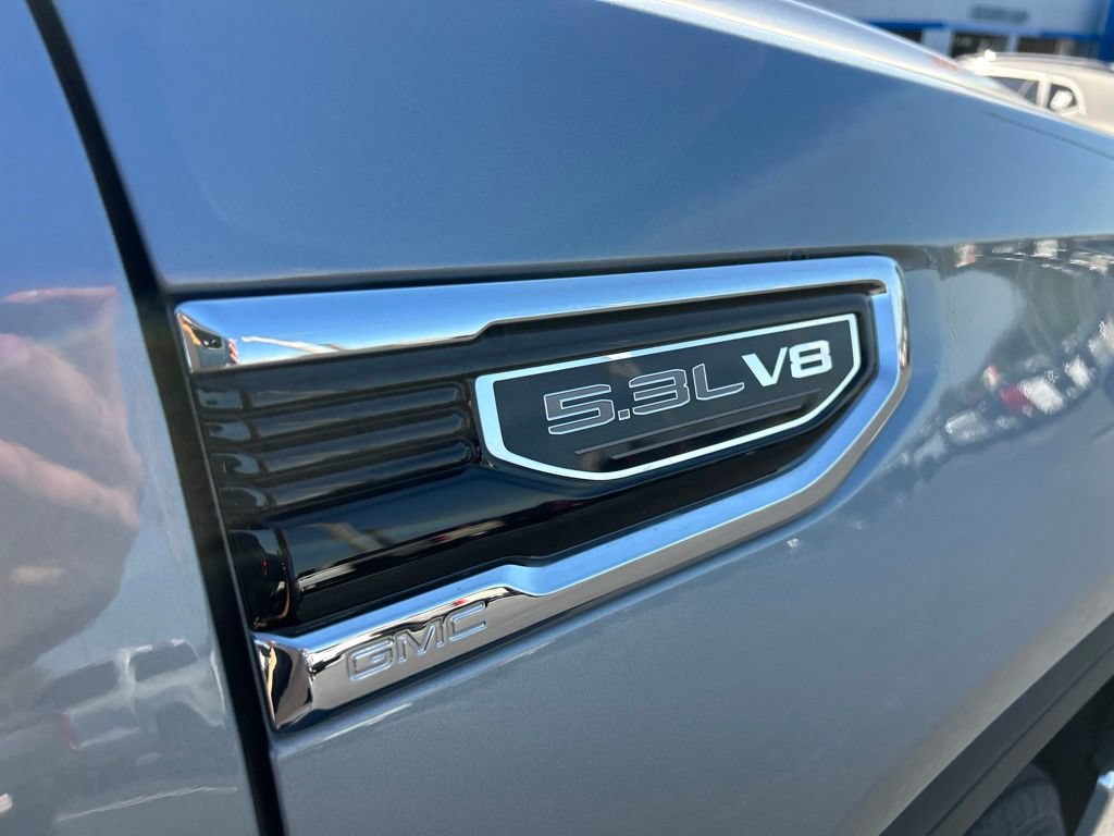 Used 2025 GMC Sierra 1500 SLT AWD/4WD image 11
