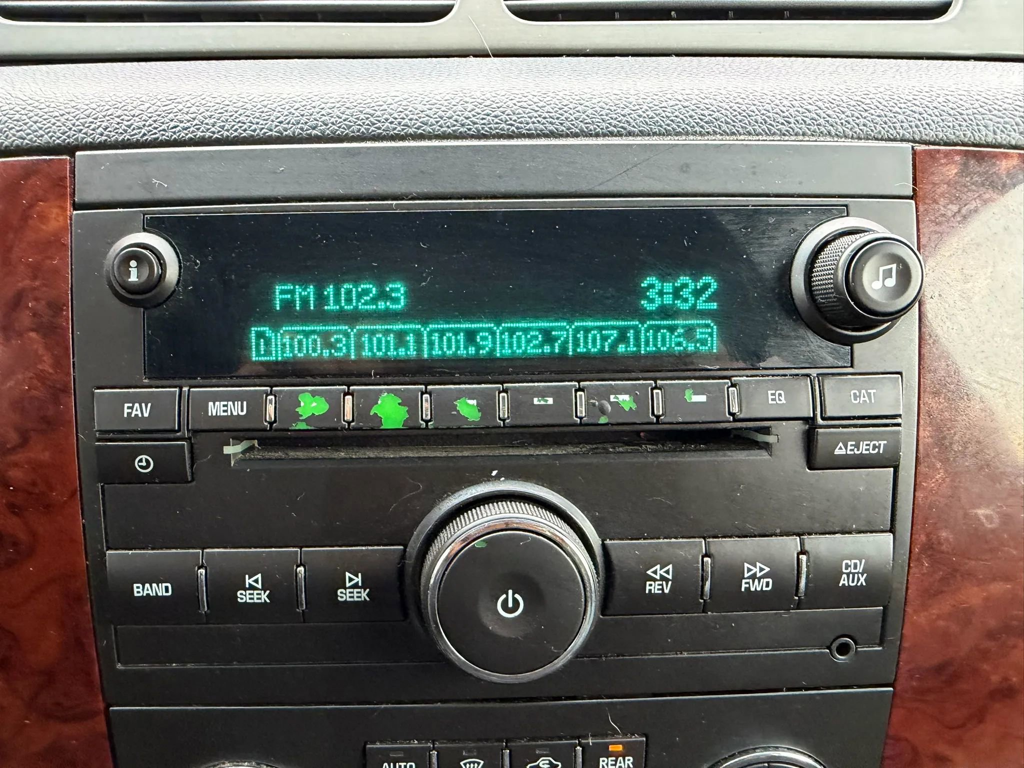 Used 2013 Chevrolet Suburban LT w/ Luxury Package image 52