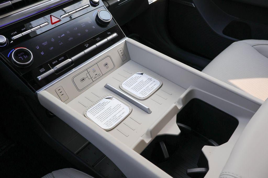 New 2026 Hyundai Santa Fe Calligraphy FWD image 24