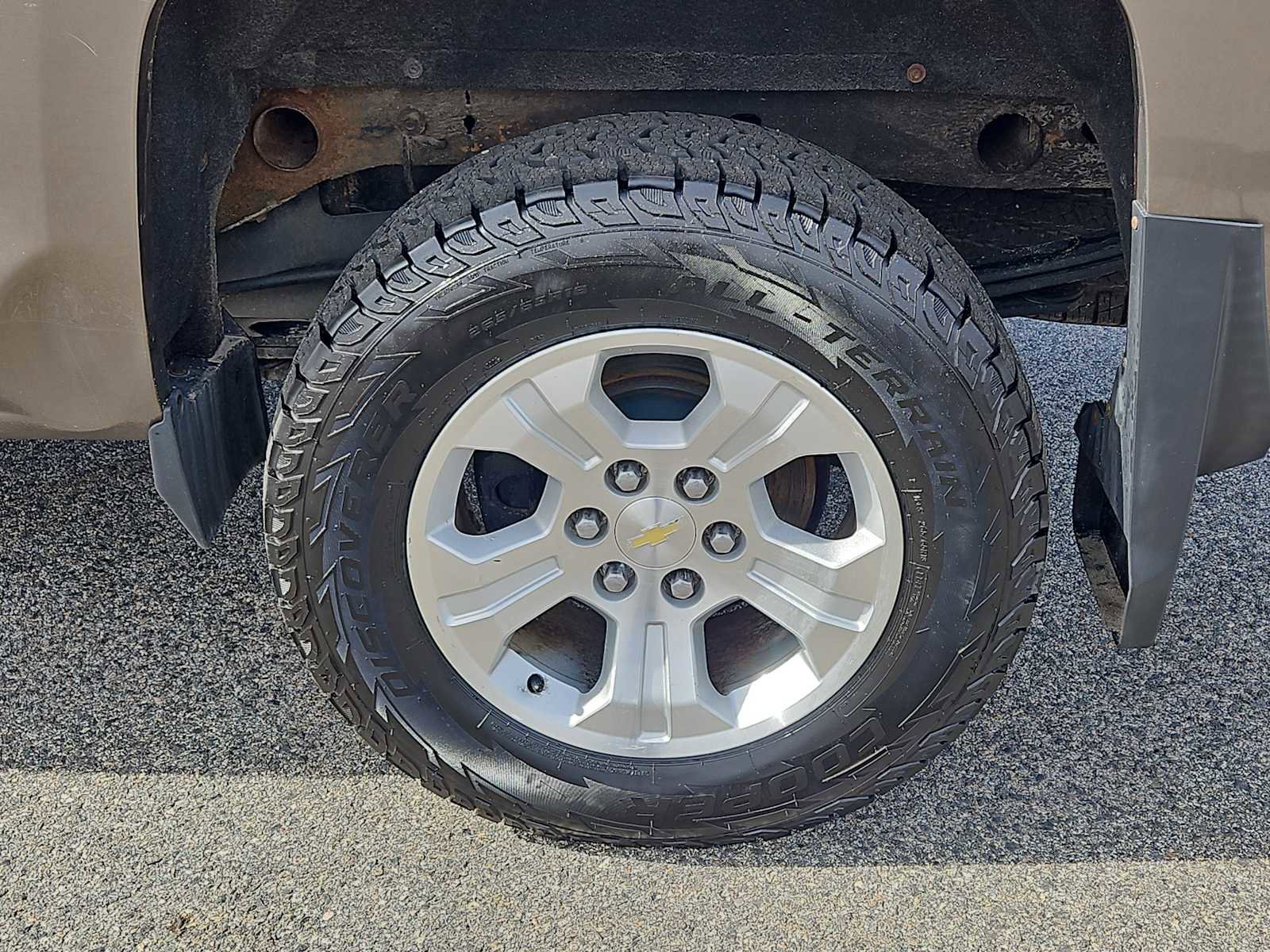 Used 2015 Chevrolet Silverado 1500 LT w/ All Star Edition image 8