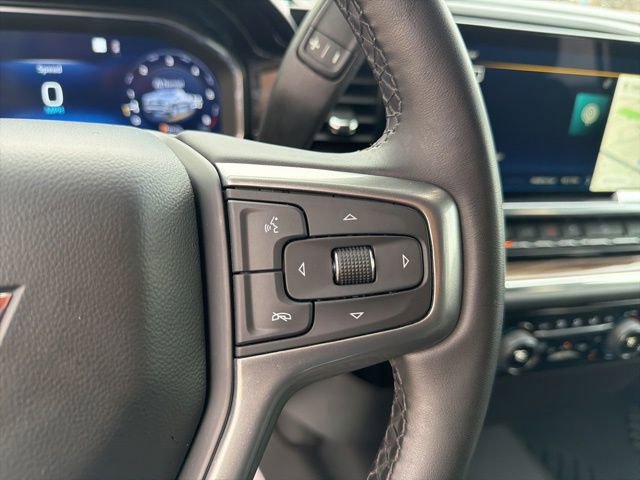 Used 2023 Chevrolet Silverado 1500 LT AWD/4WD image 32