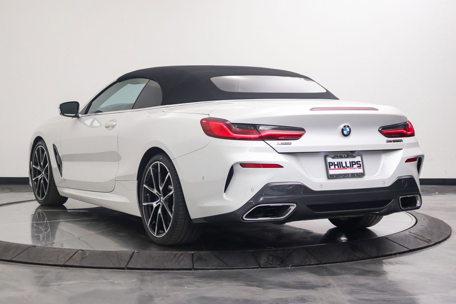 Used 2020 BMW M850i xDrive Convertible w/ Driving Assistance Package AWD/4WD image 44
