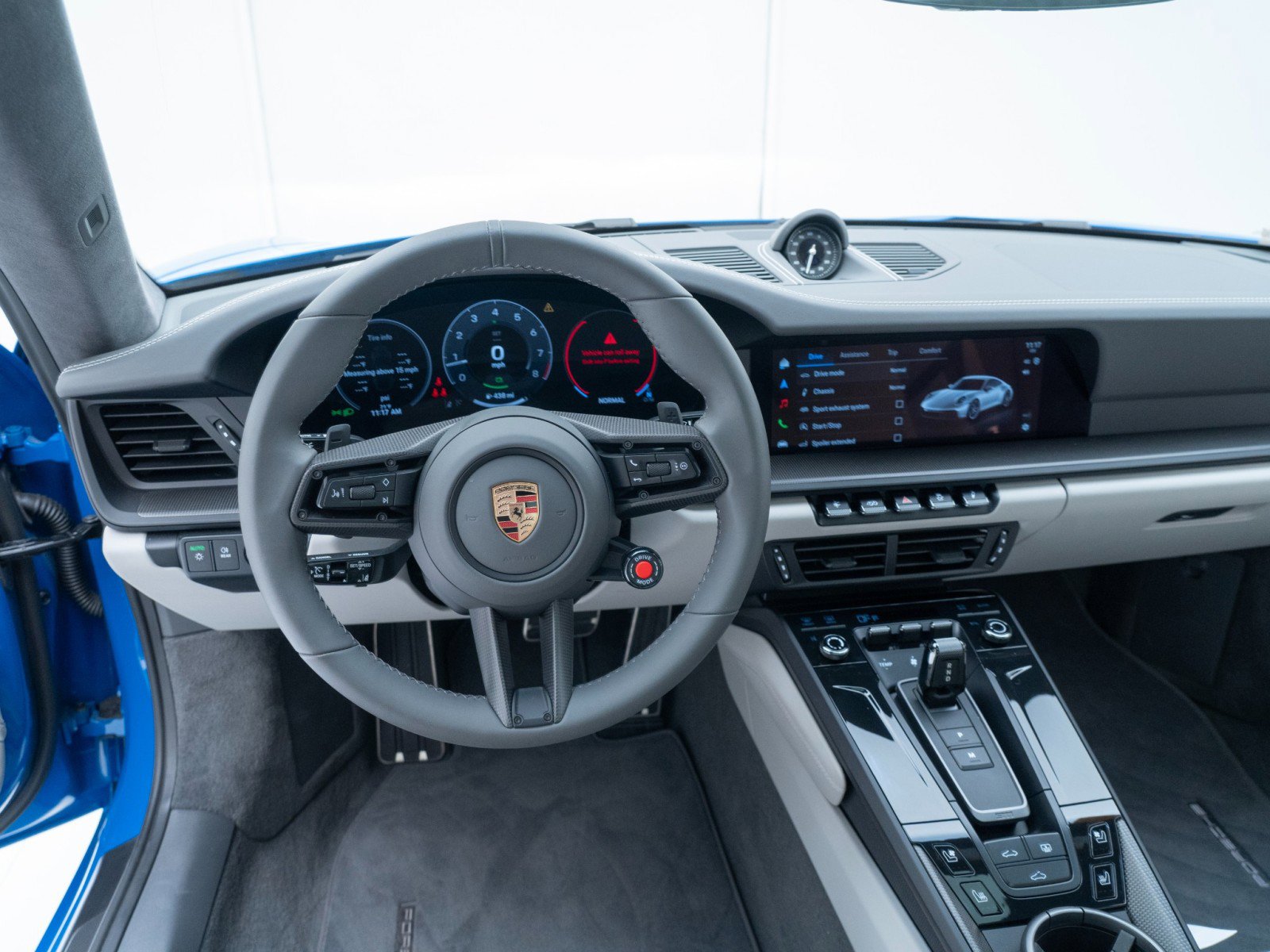 Certified 2025 Porsche 911 Carrera 4 GTS AWD/4WD image 20