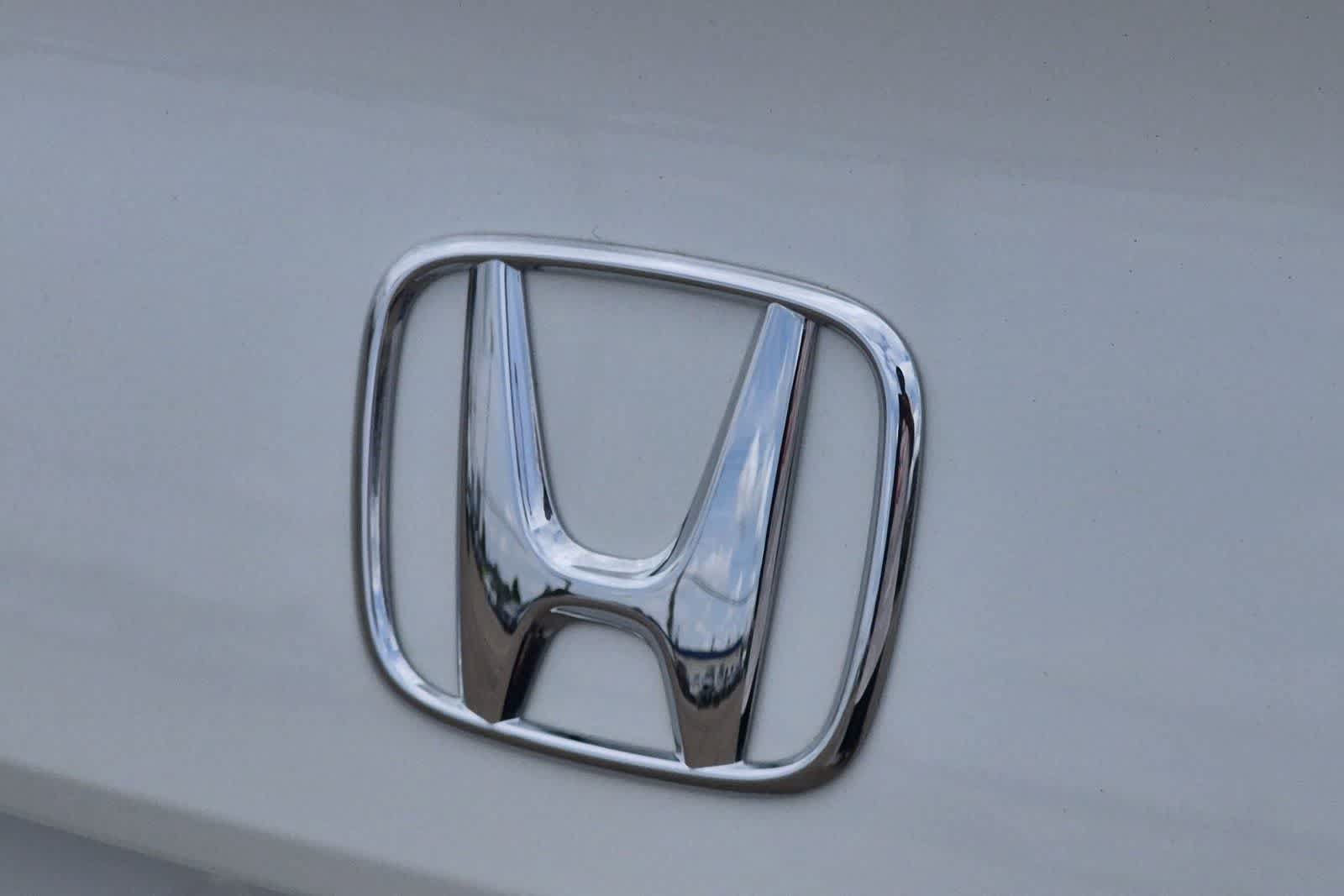 Used 2025 Honda Civic LX image 11