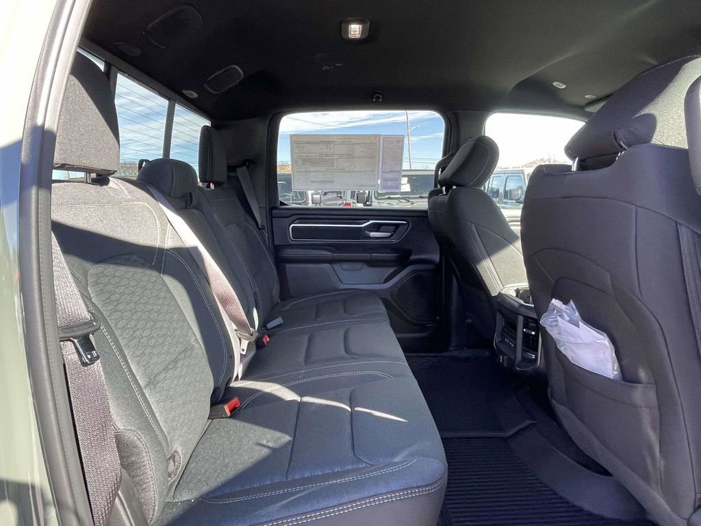 New 2026 RAM 1500 Big Horn AWD/4WD image 16