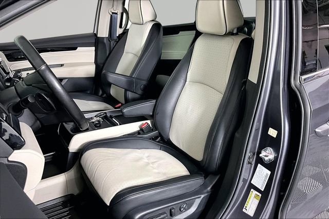 Used 2025 Honda Odyssey Elite image 20