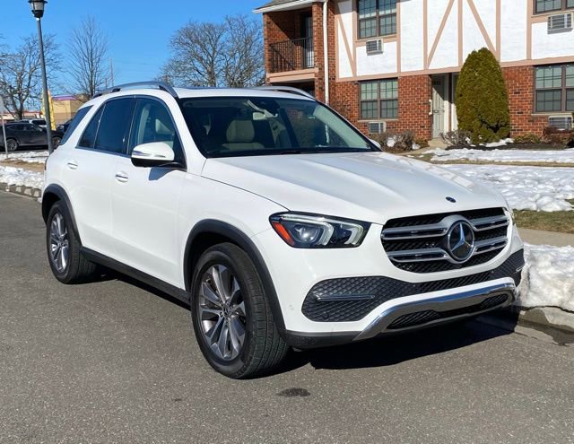 Used 2020 Mercedes-Benz GLE 350 4MATIC w/ Premium Package image 3