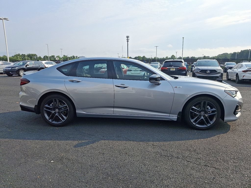 Used 2025 Acura TLX SH-AWD w/ A-SPEC Pkg image 7