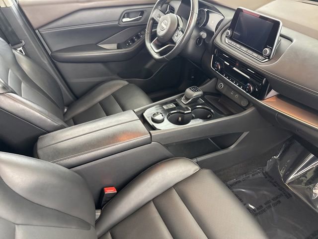 Used 2023 Nissan Rogue SV w/ SV Premium Package AWD/4WD image 25