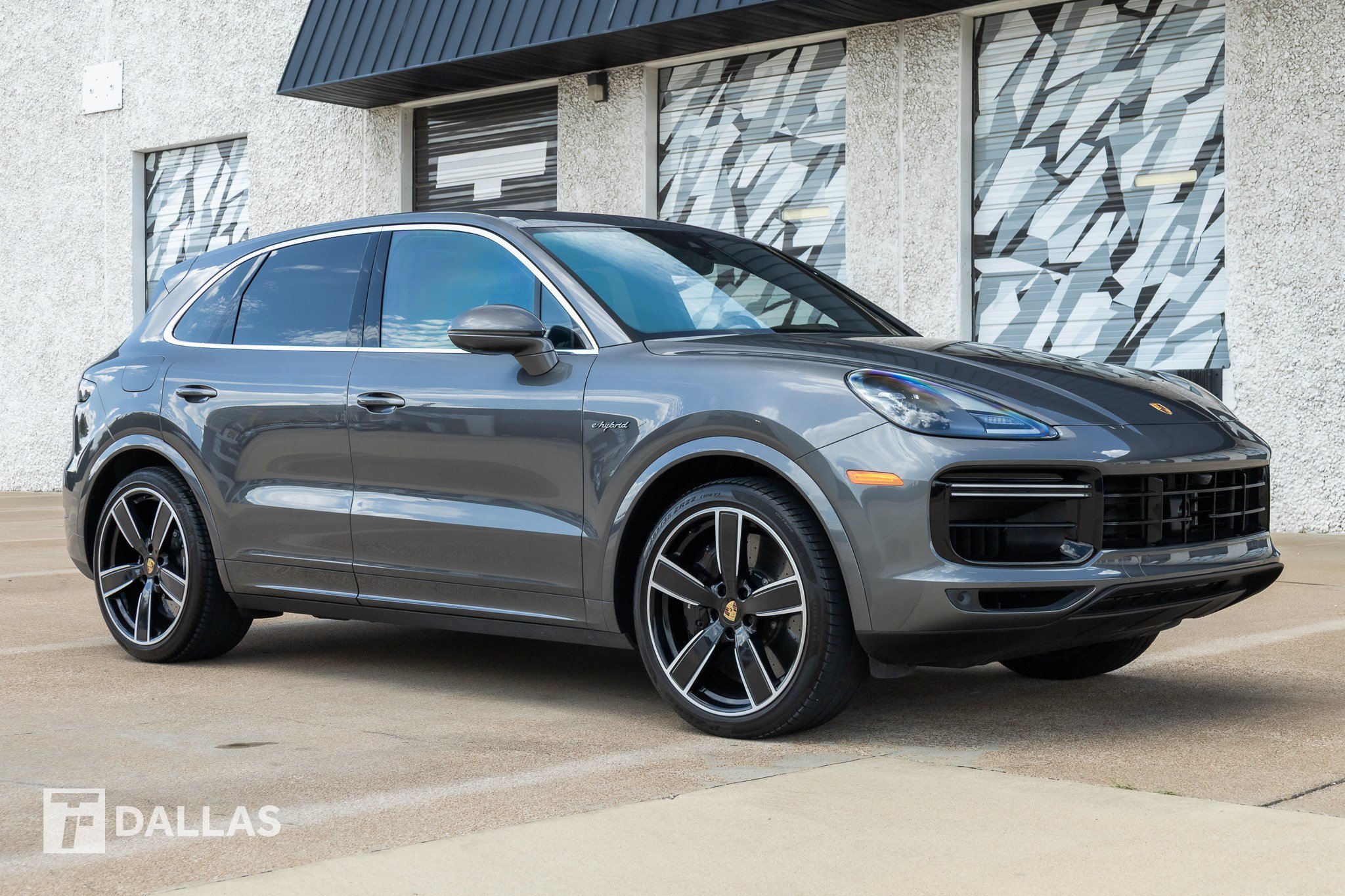 Used 2023 Porsche Cayenne Turbo S AWD/4WD image 17