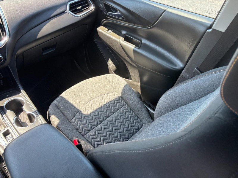 Certified 2024 Chevrolet Equinox LT w/ LPO, Floor Liner Package FWD image 14