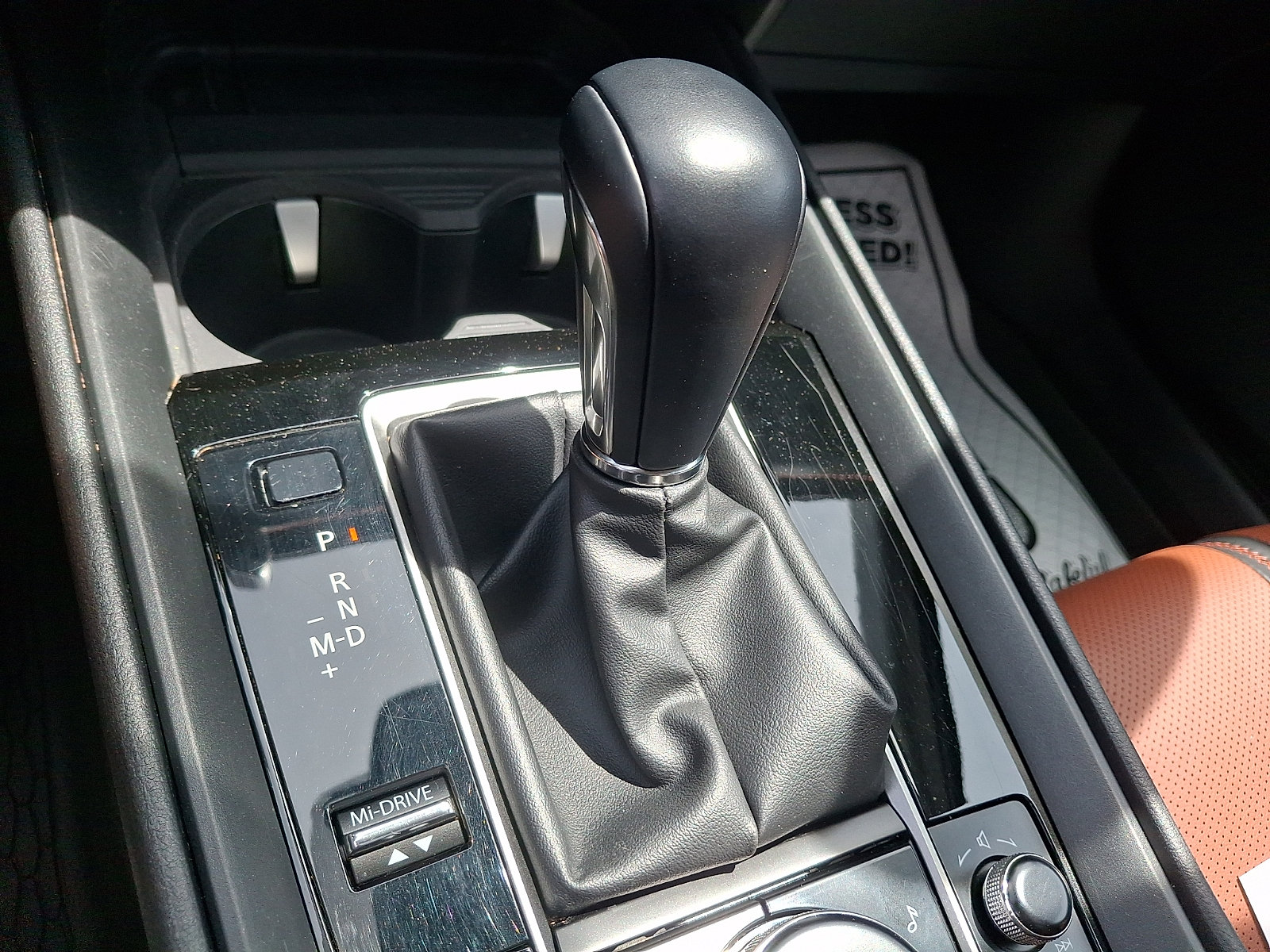 Used 2024 MAZDA CX-50 AWD 2.5 Turbo w/ Cargo Package image 15