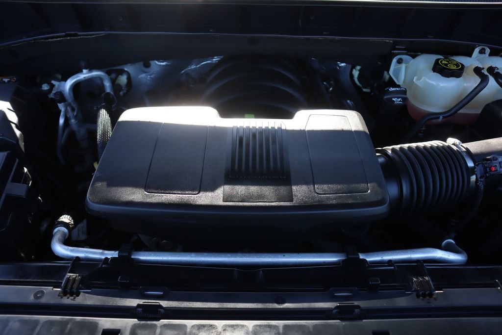 Used 2019 Chevrolet Silverado 1500 LT w/ All-Star Edition image 27