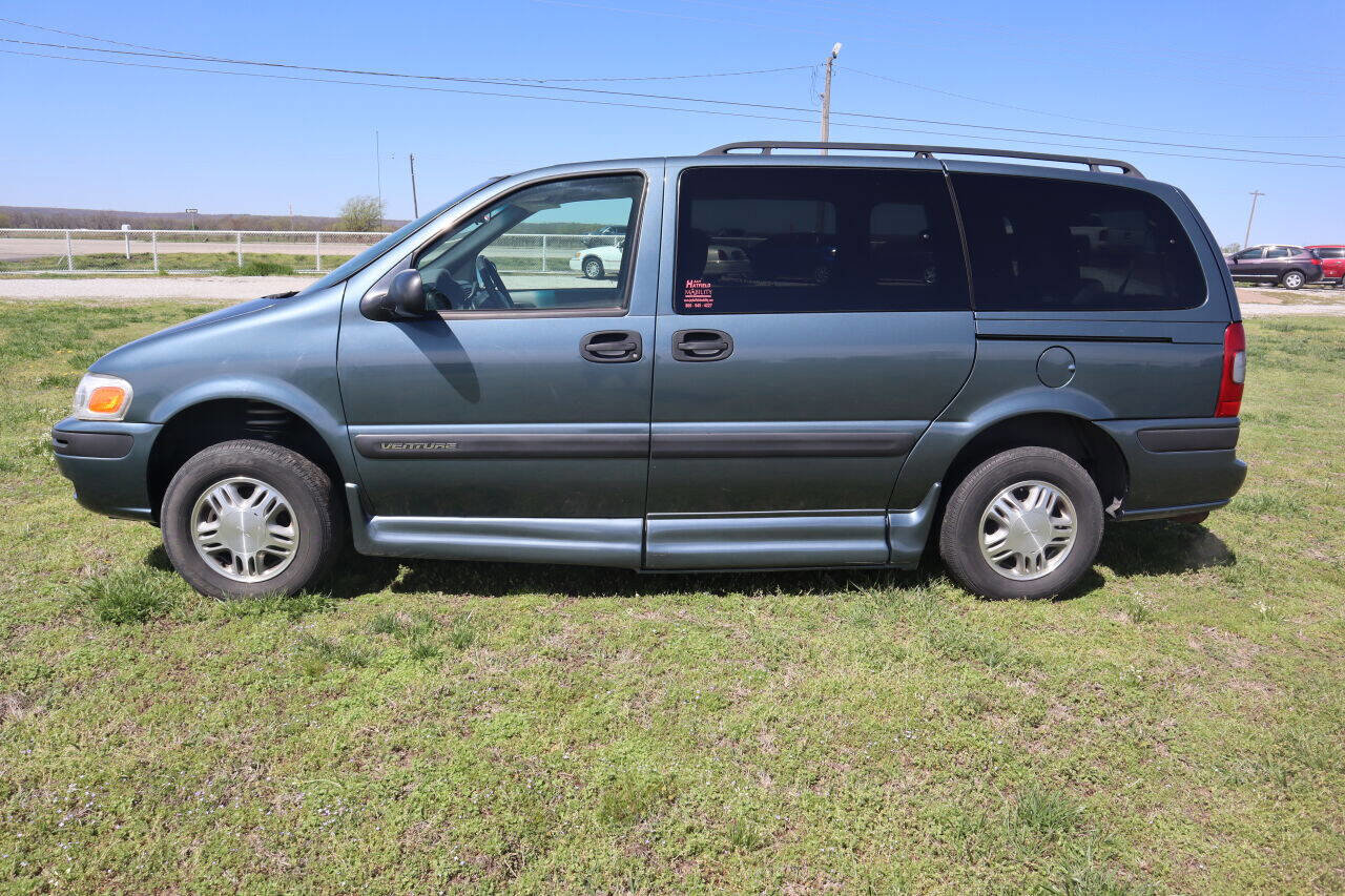 Used 2004 Chevrolet Venture LS w/ Easy Order Package image 12