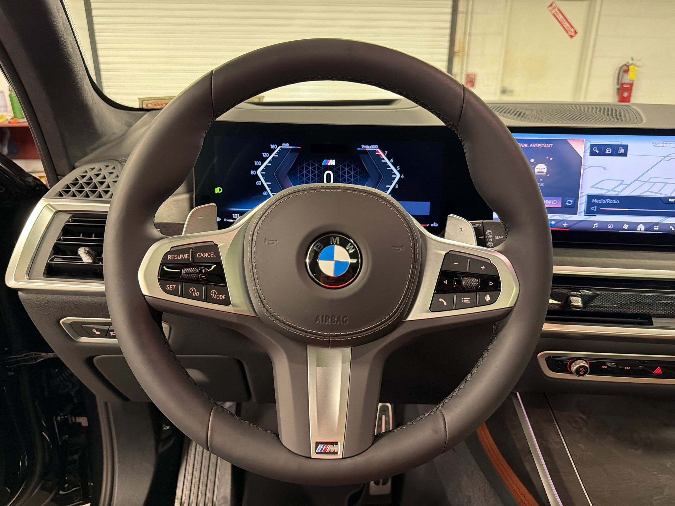 New 2027 BMW X7 xDrive40i AWD/4WD image 11