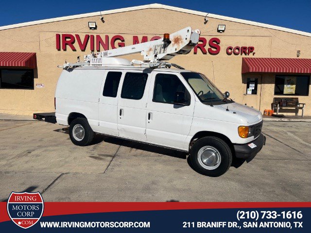 Used 2006 Ford E-350 and Econoline 350 Super Duty RWD image 1