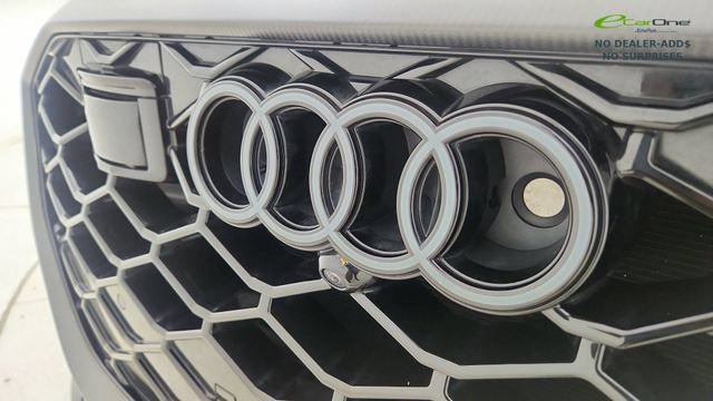 Used 2025 Audi RS Q8 performance AWD/4WD image 16