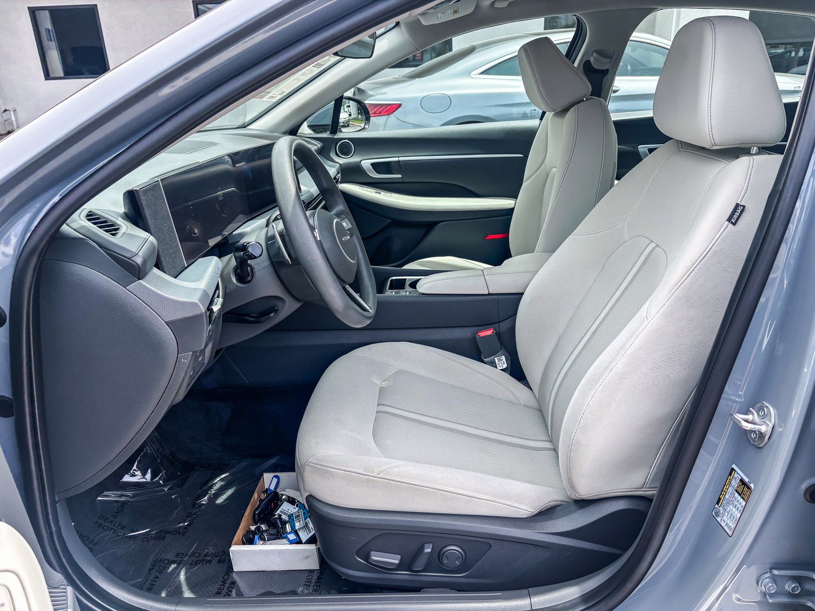 Used 2025 Hyundai Sonata SEL AWD/4WD image 21