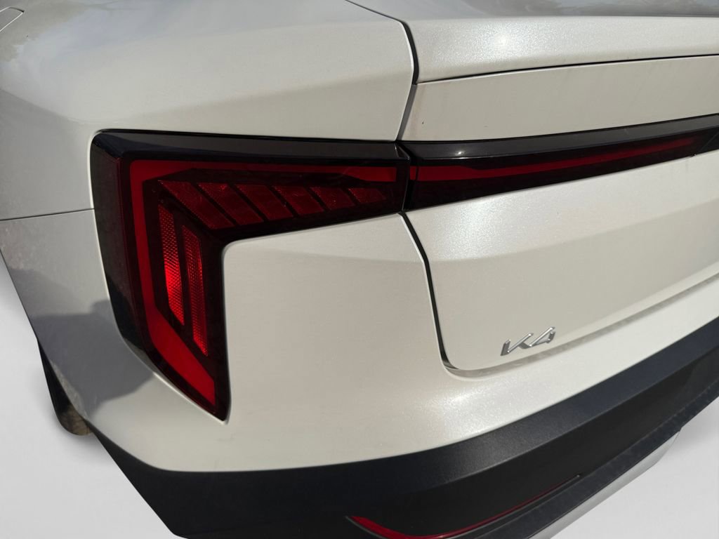 New 2025 Kia K4 LXS image 19