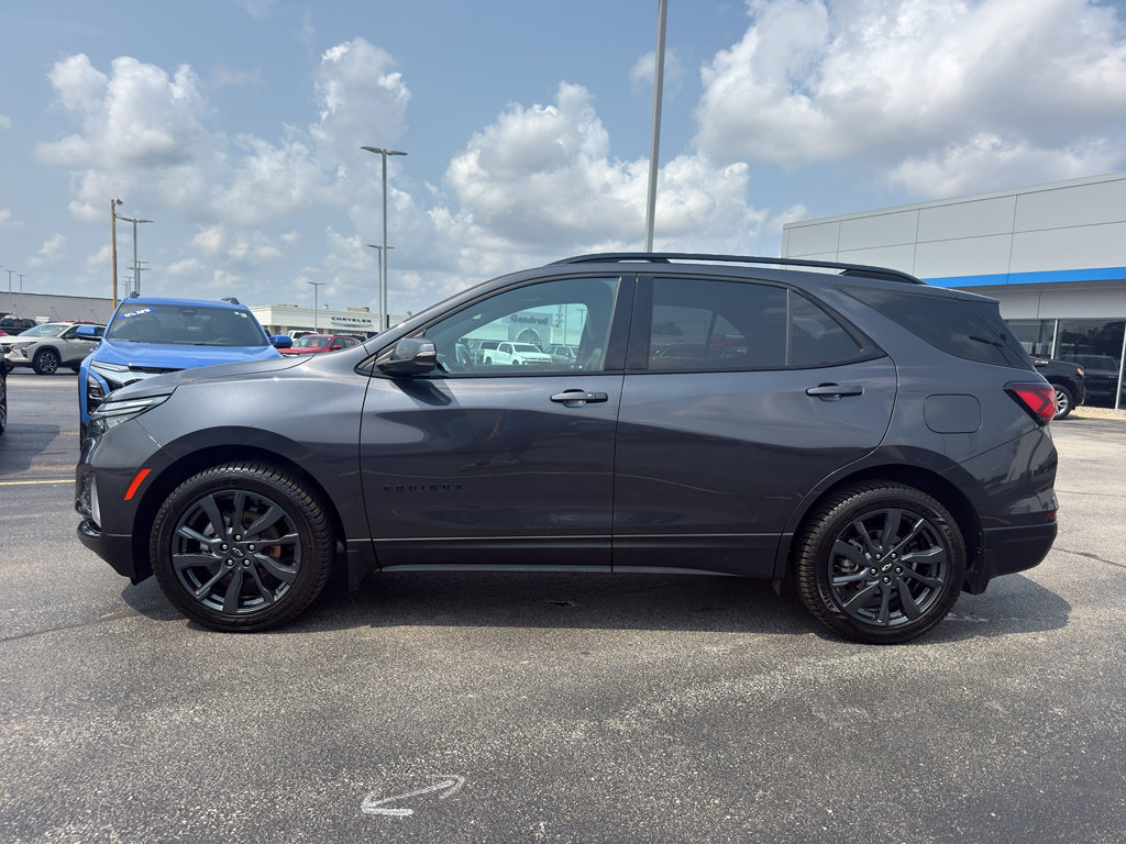 Certified 2022 Chevrolet Equinox RS w/ Infotainment Package AWD/4WD image 6