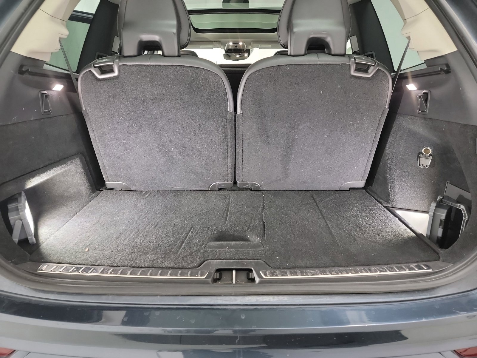 Used 2019 Volvo XC90 T6 Momentum w/ Advanced Package image 26