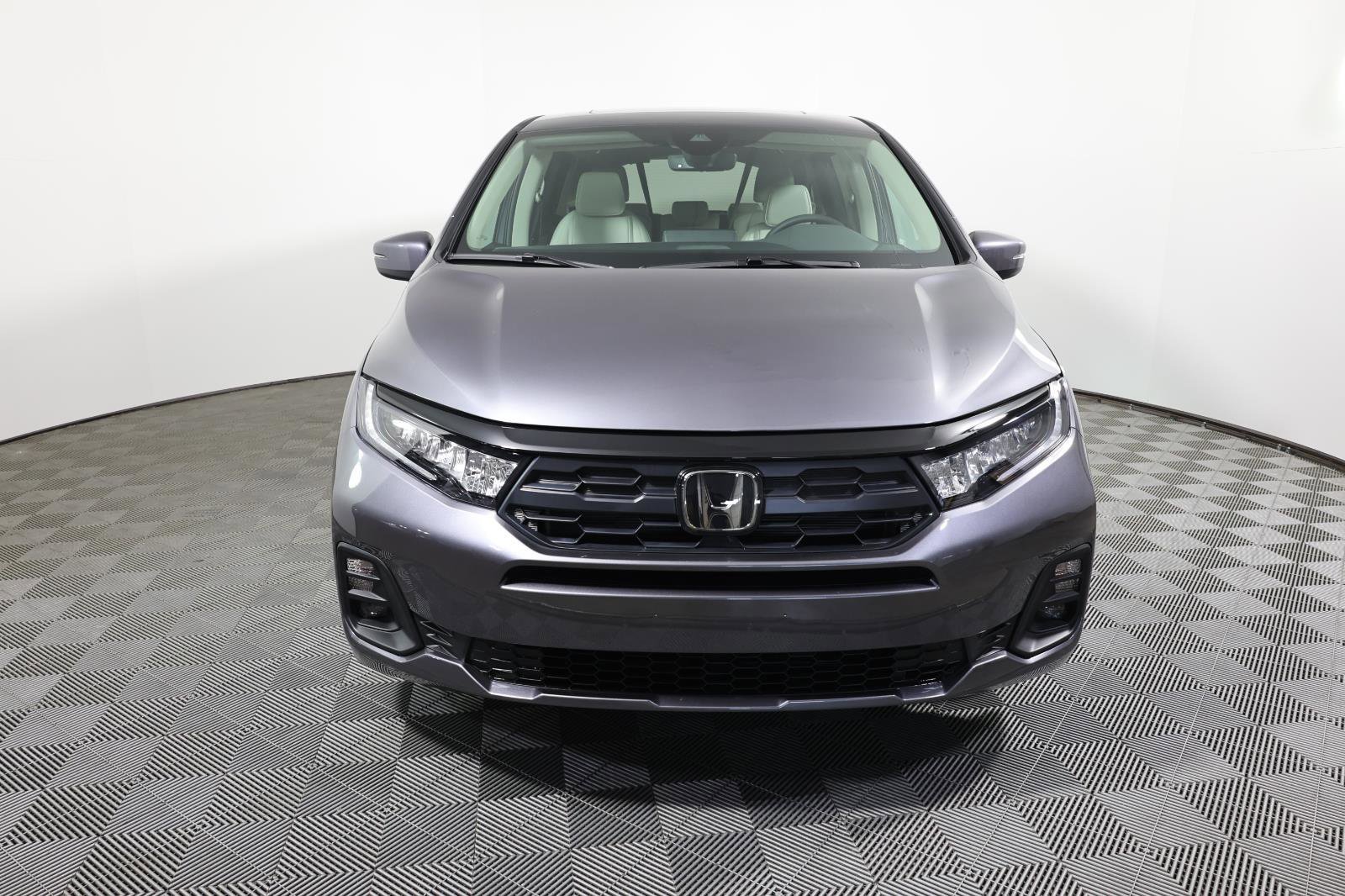 Used 2026 Honda Odyssey EX-L image 2
