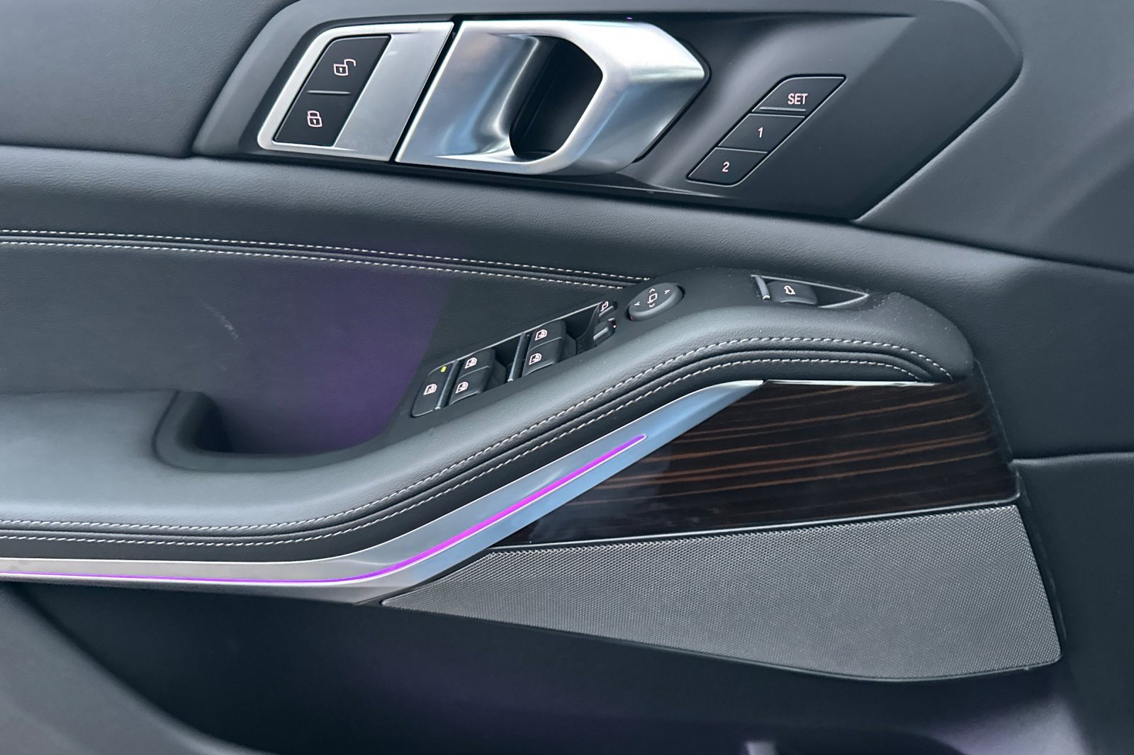 New 2026 BMW X5 xDrive40i image 8