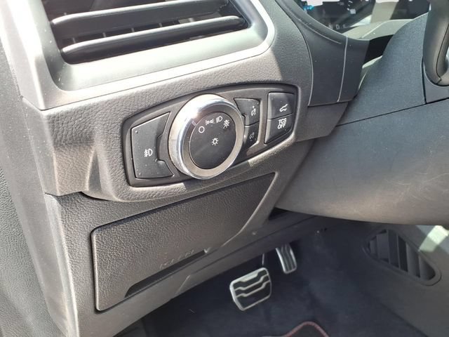 Used 2024 Ford Edge ST-Line w/ Class II Trailer Tow Package AWD/4WD image 26