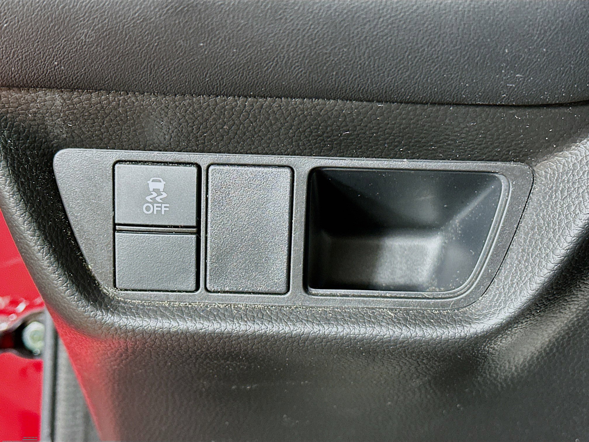 Used 2025 Honda HR-V Sport image 17