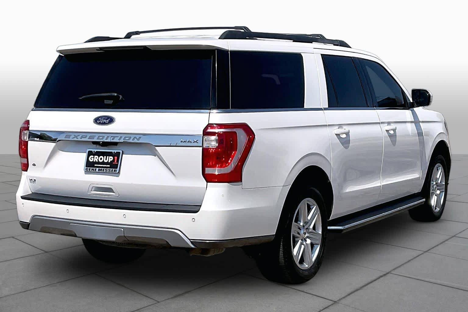 Used 2019 Ford Expedition Max XLT w/ Equipment Group 202A AWD/4WD image 13