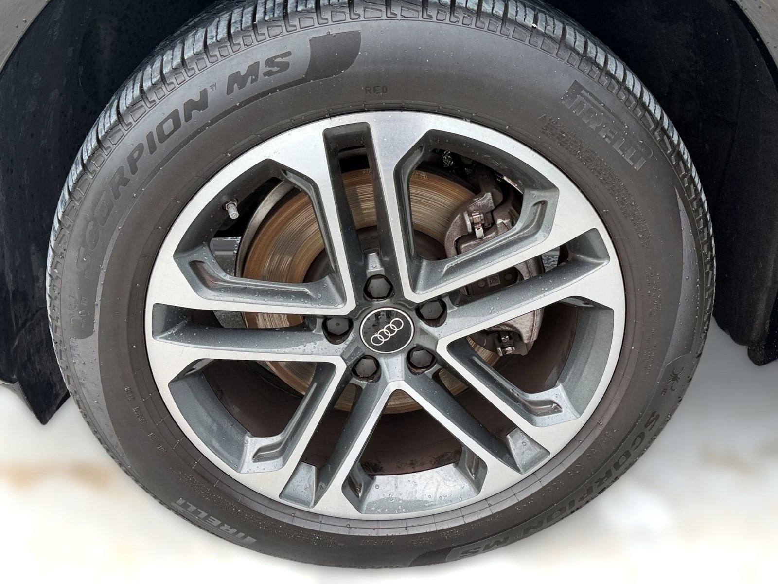 Certified 2025 Audi Q5 Premium w/ Premium Plus AWD/4WD image 12