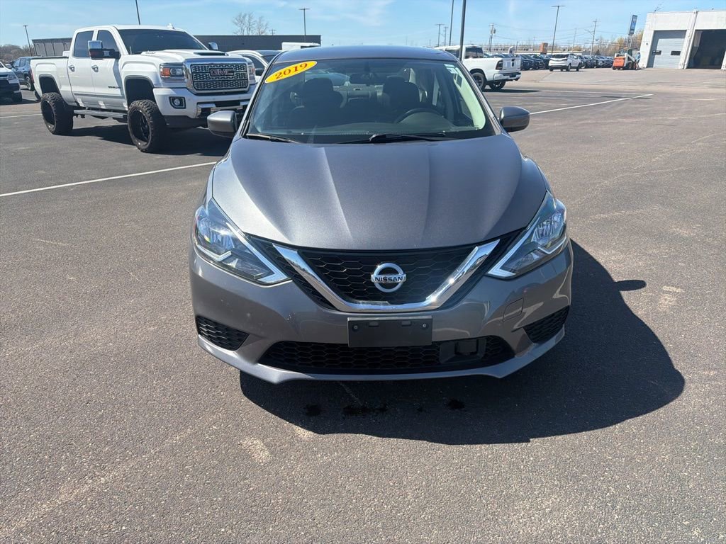 Used 2019 Nissan Sentra SV FWD image 2