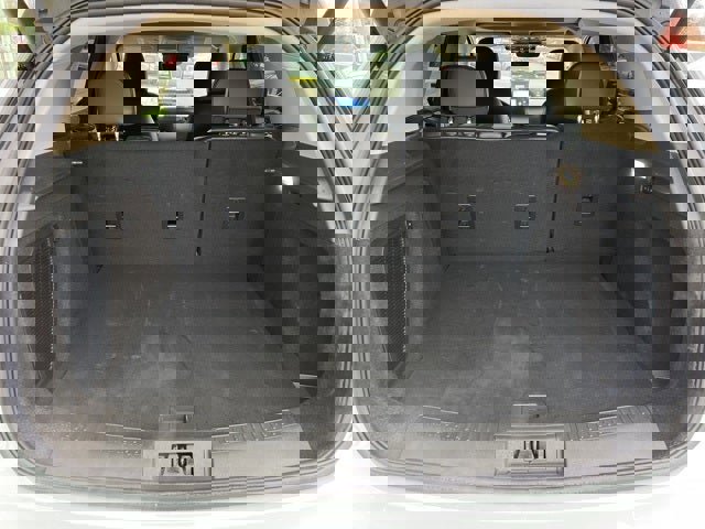 Used 2025 Lincoln Corsair Reserve w/ Towing Package image 12