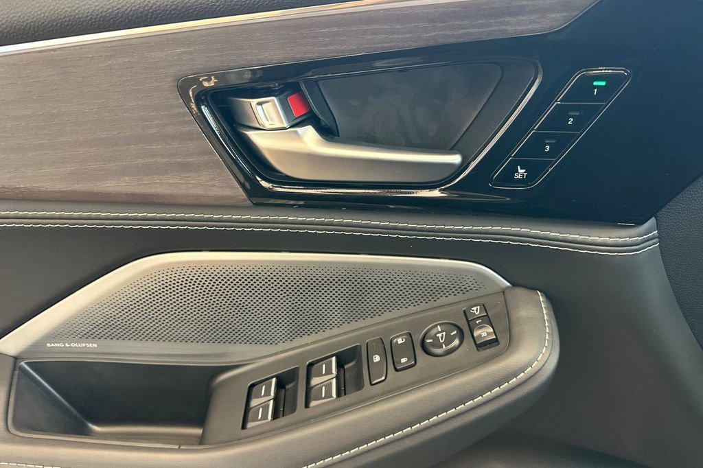 New 2026 Acura MDX w/ Advance Package image 11