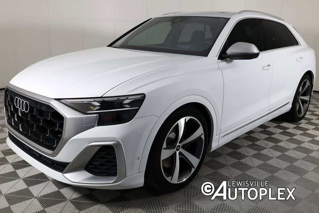 Used 2024 Audi SQ8 Prestige AWD/4WD image 9