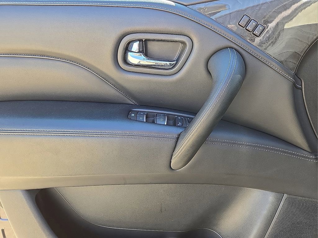 Used 2023 INFINITI QX80 Luxe w/ Cargo Package image 23